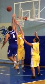 Έχει και μπάσκετ... λίγο πριν φύγει το 2013