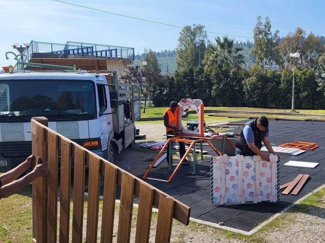 ΧΑΛΚΙΔΑ: Ξεκίνησε η κατασκευή σύγχρονου πάρκου σκύλων (φωτό)