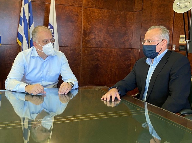 Ο Ζεμπίλης συναντήθηκε με τον Θεοδωρικάκο