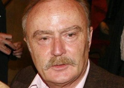 Σοκάρει ο Ντίνος Καρύδης: Σκέφτομαι σοβαρά την αυτοκτονία