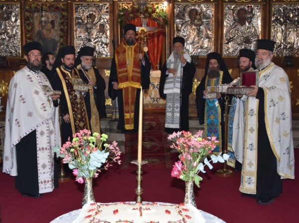 ΧΑΛΚΙΔΑ: Με λαμπρότητα πανηγύρισε η Ενορία του Αγίου Νικολάου (φωτό)