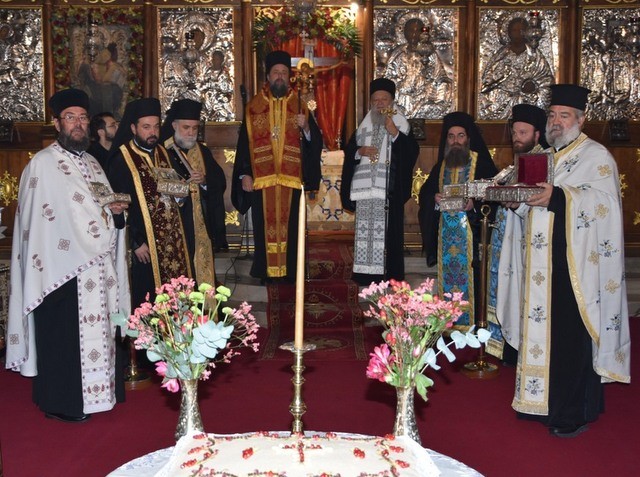 ΧΑΛΚΙΔΑ: Με λαμπρότητα πανηγύρισε η Ενορία του Αγίου Νικολάου (φωτό)