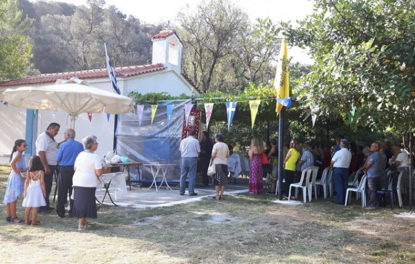 ΩΡΟΛΟΓΙΟ ΚΥΜΗΣ: Τηρήθηκε το έθιμο με το κεσκέσι και το ρεβυθόρυζο