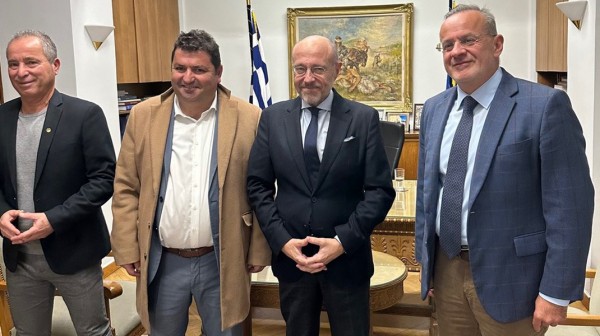 Ζεμπίλης και Τσαπουρνιώτης συναντήθηκαν με τον Υφυπουργό Υγείας Δημήτρη Βαρτζόπουλο