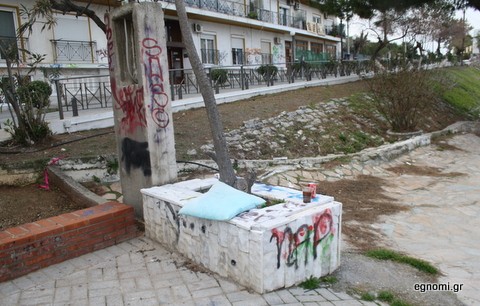 Εικόνα εγκατάλειψης στην πλαζ Σουβάλα