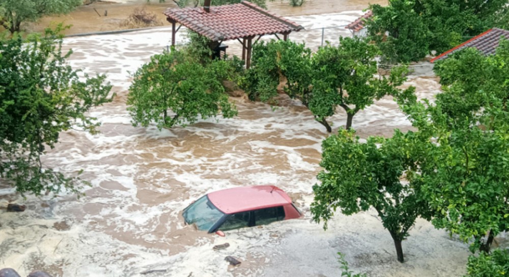 Δεύτερο θύμα από την κακοκαιρία Daniel – Νεκρή ηλικιωμένη, αγνοείται ο σύζυγός της