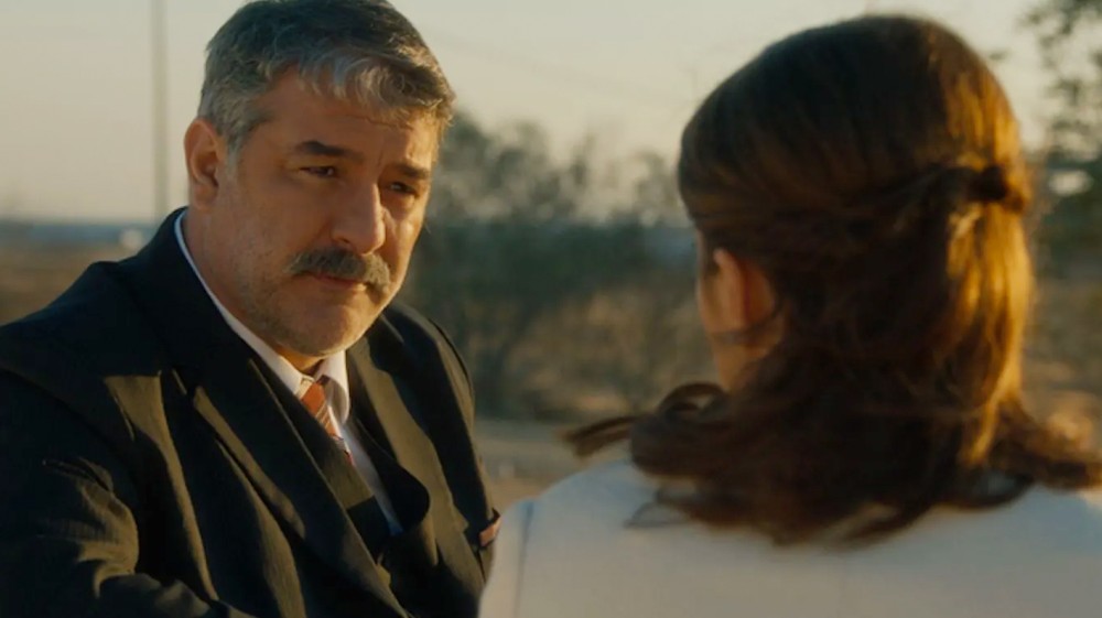 PORTO LEONE: Τι θα δείτε απόψε (ΤΡΙΤΗ 24 ΦΕΒΡΟΥΑΡΙΟΥ)