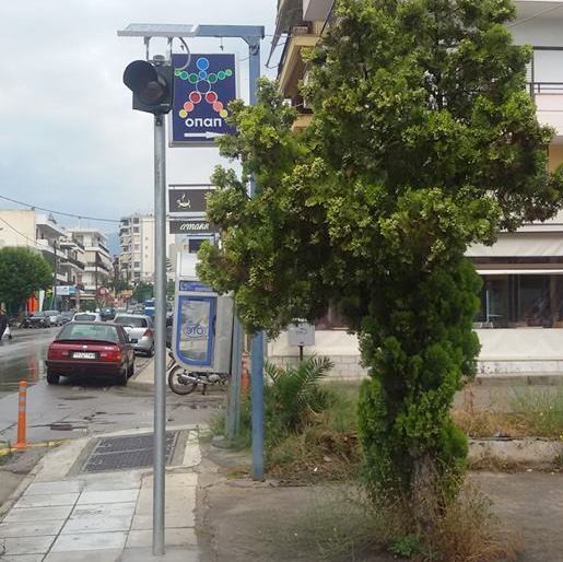 ΧΑΛΚΙΔΑ: Απορία για τους νέους φωτεινούς σηματοδότες