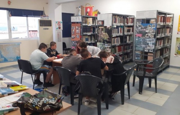 Δωρεά του εφοπλιστή Θανάση Μαρτίνου στη Δημοτική Βιβλιοθήκη Καθενών