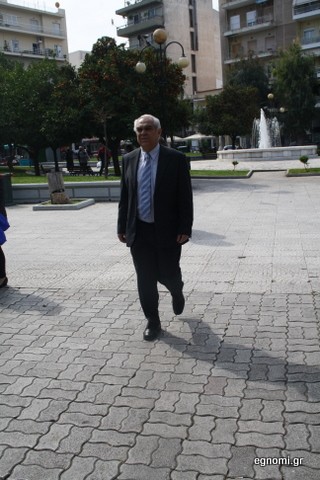 Βοσκός-Βοσκός καμαρωτός!