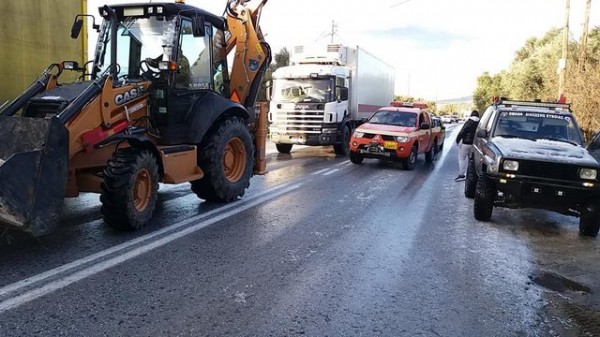ΒΕΛΟΣ ΑΛΙΒΕΡΙΟΥ: Ο Παγετός προκάλεσε κυκλοφοριακό πρόβλημα