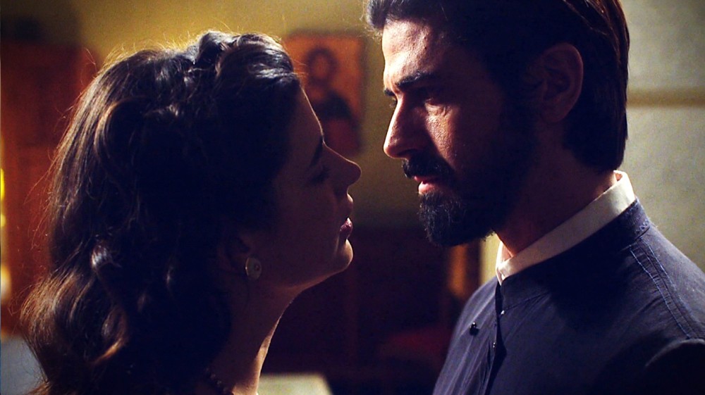 ΑΓΙΟΣ ΕΡΩΤΑΣ: Τι θα δείτε απόψε (ΠΑΡΑΣΚΕΥΗ 30 ΙΑΝΟΥΑΡΙΟΥ)