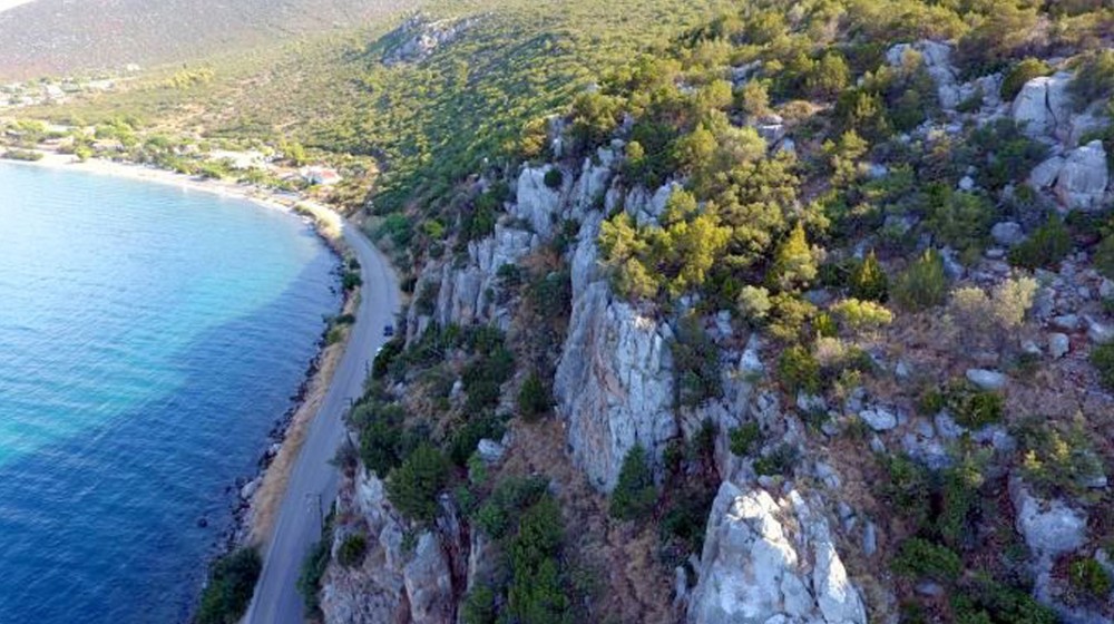 ΛΟΥΚΙΣΙΑ: Ξεκινάει πάλι το έργο βραχοπροστασίας στη θέση Κοκόσι