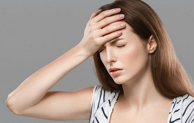 Ένας απλός τρόπος να αντιμετωπίσετε τον πονοκέφαλο χωρίς παυσίπονα