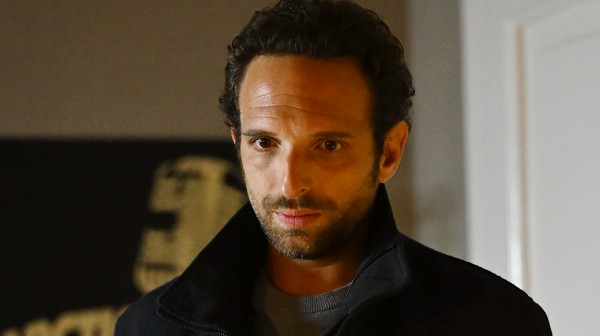 ΔΙΑΦΑΝΗ ΑΓΑΠΗ: Δείτε απόψε (ΠΕΜΠΤΗ 8 ΜΑΪΟΥ)