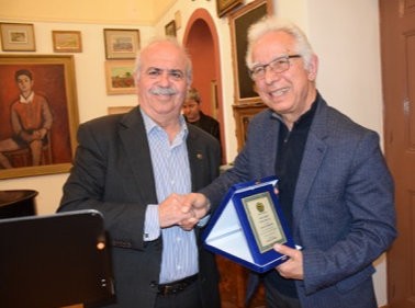 Ο Δήμος Χαλκιδέων τίμησε ποιητή που έχει προταθεί για Νόμπελ Λογοτεχνίας