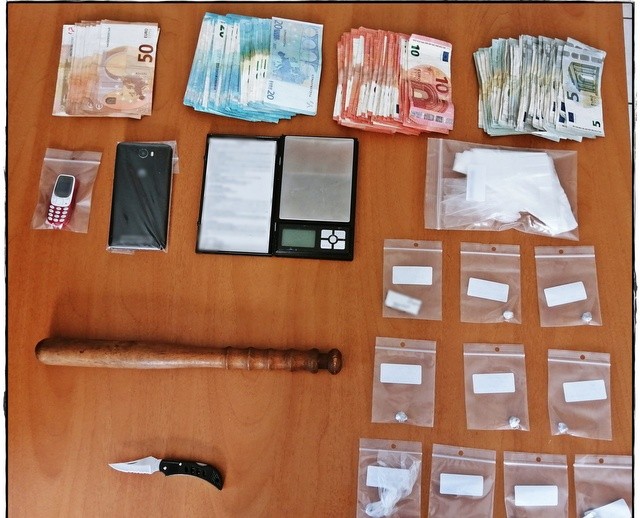 ΣΤΕΡΕΑ ΕΛΛΑΔΑ: Ζευγάρι συνελήφθη με την κατηγορία της διακίνησης ηρωίνης