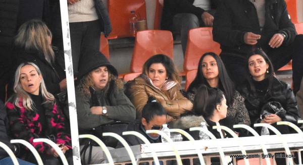 Τα αντανακλαστικά της Αμαρύνθου, το Big Brother και το μπερδεμένο σενάριο της Χαλκίδας