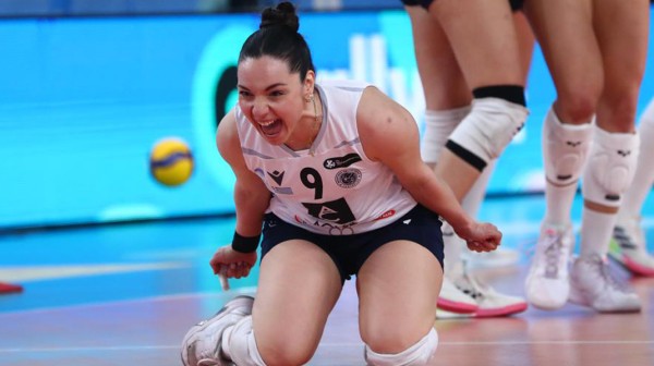 ΧΑΛΚΙΔΑ - FINAL 4 ΚΥΠΕΛΛΟΥ ΒΟΛΕΪ ΓΥΝΑΙΚΩΝ: Στον τελικό ο ΑΟ Θήρας - Στις 20:00 Ολυμπιακός-Πανιώνιος