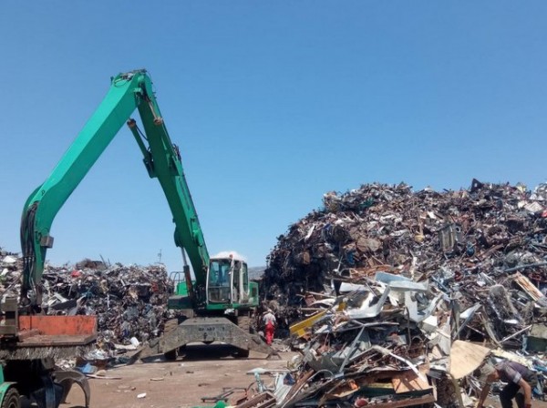 Παρανομίες σε επιχειρήσεις ανακύκλωσης μετάλλων και οχημάτων (scrap)