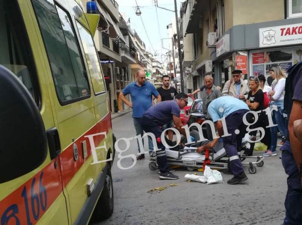 ΧΑΛΚΙΔΑ: ΙΧ παρέσυρε πεζό στην οδό Αντωνίου