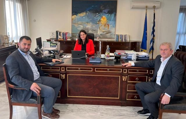 Σπανός και Γαλάνης γύρισαν με ... άδεια χέρια από το Υπουργείο Παιδείας