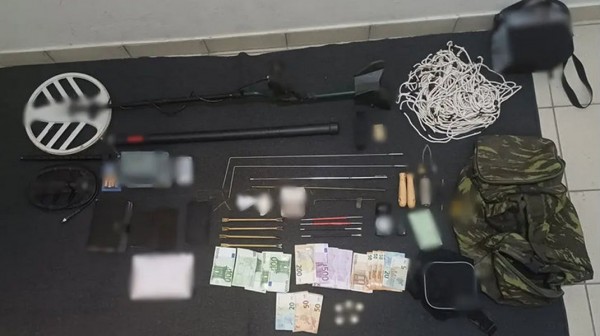 Συνελήφθησαν τέσσερις αρχαιοκάπηλοι στην Ευρυτανία