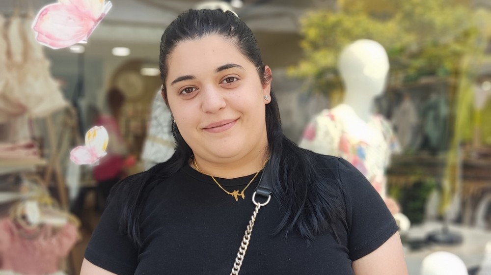 ΧΑΛΚΙΔΑ: Η Χρύσα προτιμάει το Αιγαίο για να κάνει τα μπάνια της