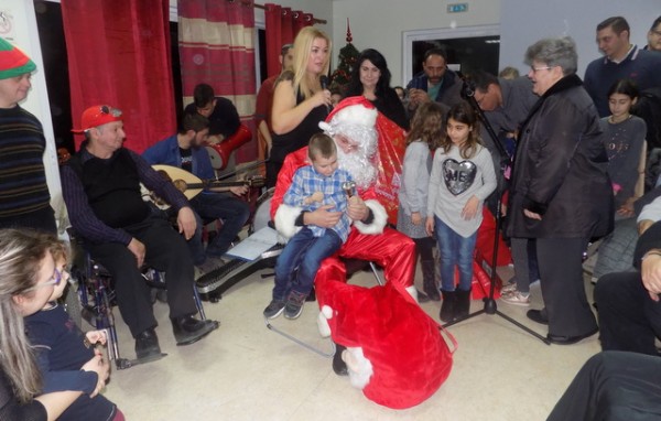 ΚΕΦΙΑΠ ΧΑΛΚΙΔΑΣ: Συγκινητική εκδήλωση με γκεστ σταρ τον Άγιο Βασίλη