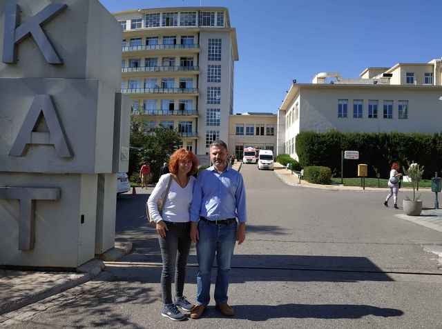 Επισκέφτηκαν στο ΚΑΤ την σχολική τροχονόμο που τραυματίστηκε από μπετονιέρα στη Χαλκίδα