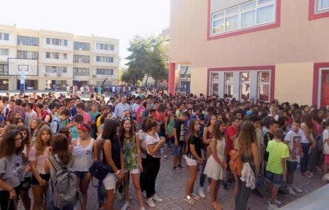 Οι γονείς δικαιούνται άδεια σχολικής παρακολούθησης των παιδιών τους