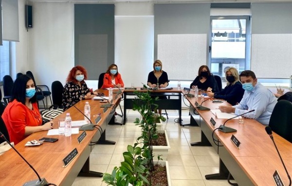 Πραγματοποιήθηκε η πρώτη συνεδρίαση της Θεματικής Επιτροπής Ισότητας της Π.Ε.Δ. Στερεάς Ελλάδας