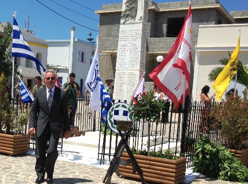 Ο Βελέντζας πήγε στα Ψαρά για την αδελφοποίηση