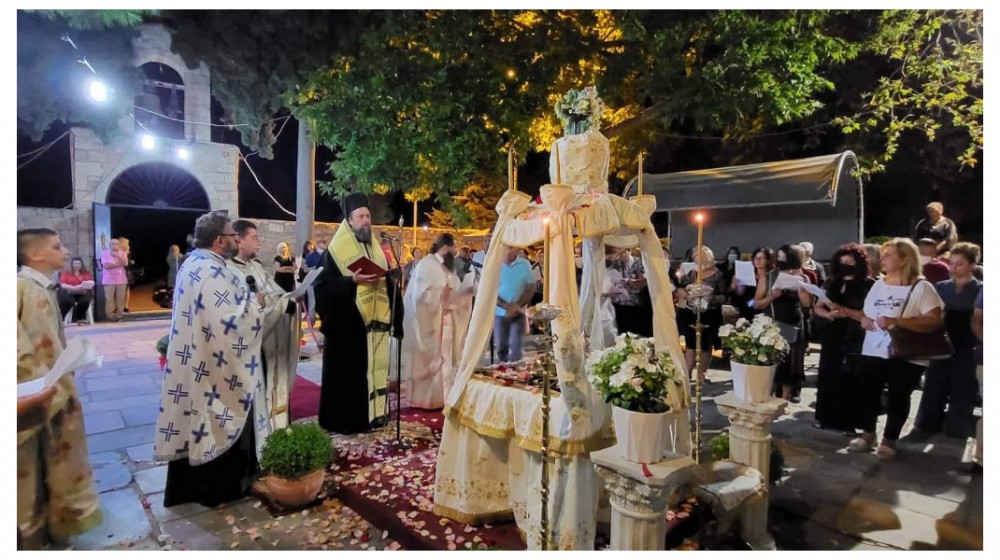 ΦΥΛΛΑ ΧΑΛΚΙΔΑΣ: Αγρυπνία για την Παναγία στη Μονή Αγίου Γεωργίου Αρμά