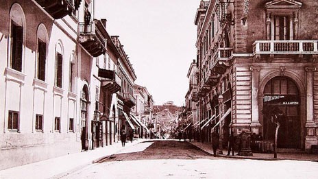 Ποιος ήταν ο πρώτος ασφάλτινος δρόμος στην Ελλάδα;