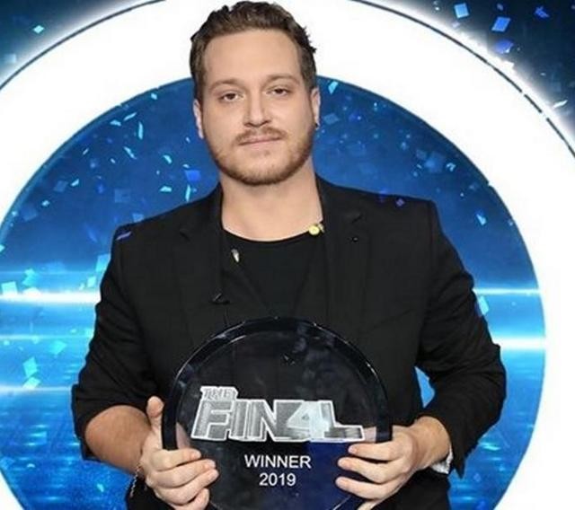 The Final 4: Ο Σάκης Καραθανάσης αναδείχθηκε μεγάλος νικητής (VIDEO)