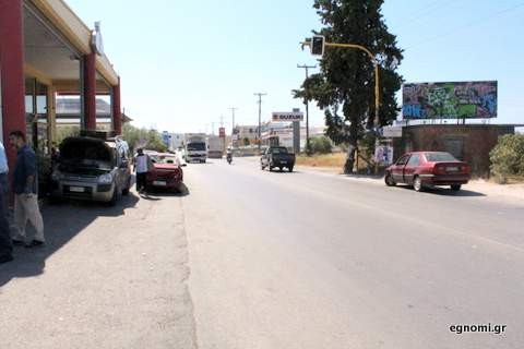 ΕΞΩ ΠΑΝΑΓΙΤΣΑ ΧΑΛΚΙΔΑ: Δύο τραυματίες σε καραμπόλα πέντε οχημάτων