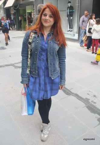Αυτή η κοπέλα είναι χρήσιμη στον καθένα