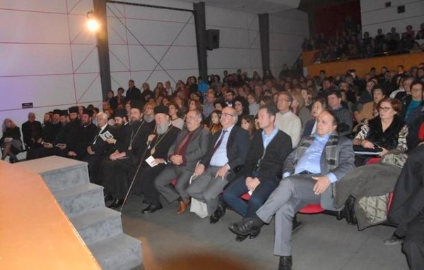 Συγκινήθηκε ο Μητροπολίτης στη συναυλία-αφιέρωμα στον Κωνσταντίνο Καβάφη