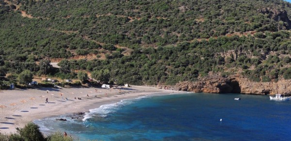 ΛΙΜΝΙΩΝΑ- ΑΛΜΥΡΙΧΙ : Τα διαμαντάκια των Μεσοχωρίων που αξίζουν ....πολλές βουτιές!