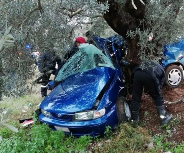 Νεκρός ο πατέρας σε τροχαίο - Βαριά τραυματισμένη η σύζυγος και το παιδί