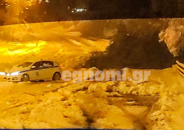 ΧΑΛΚΙΔΑ ΜΗΔΕΙΑ: Κλειστό το ρεύμα προς Αθήνα στον κόμβο του Αγίου Στεφάνου