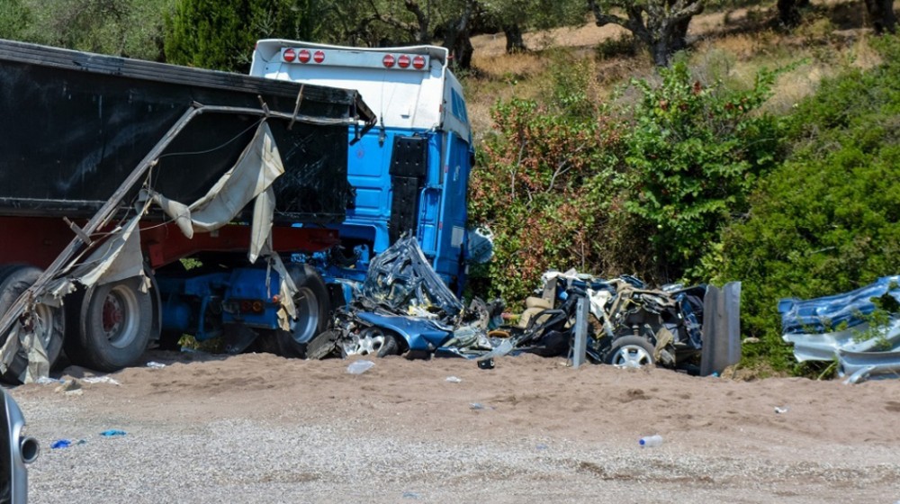 ΤΡΑΓΩΔΙΑ ΣΤΗ ΜΕΣΣΗΝΙΑ: Ξεκληρίστηκαν δυο οικογένειες στο φρικτό τροχαίο δυστύχημα