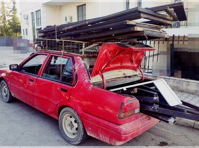 Έκλεψαν μεταλλικά αντικείμενα αξίας 7000 ευρώ από την Έκθεση της Λαμίας