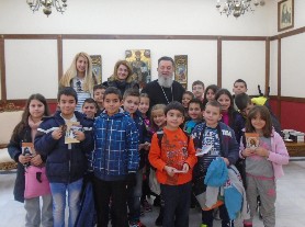 Επίσκεψη μαθητών στο Μητροπολίτη