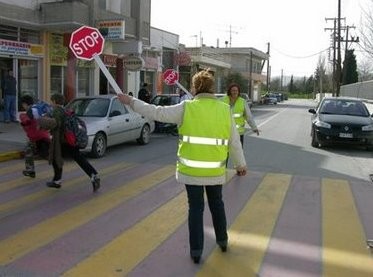 Πιστώσεις για σχολικό τροχονόμο