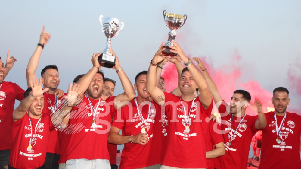 ΟΛΥΜΠΙΑΚΟΣ ΛΙΜΝΗΣ-ΦΙΕΣΤΑ: Ερυθρόλευκο πάρτι στο λιμάνι για την κατάκτηση του τίτλου (pics)