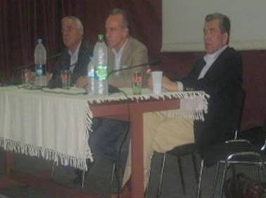 Αποστόλου και Μητρόπουλος μίλησαν στο Αλιβέρι