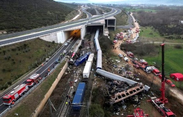 ΚΚΕ για τραγικό ατύχημα στα Τέμπη: Η θλίψη είναι τεράστια και η οργή ξεχειλίζει!