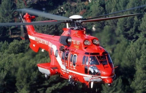 ΣΕΙΣΜΟΣ-ΑΘΗΝΑ: Πετάει ελικόπτερο για να εντοπίσει ζημιές